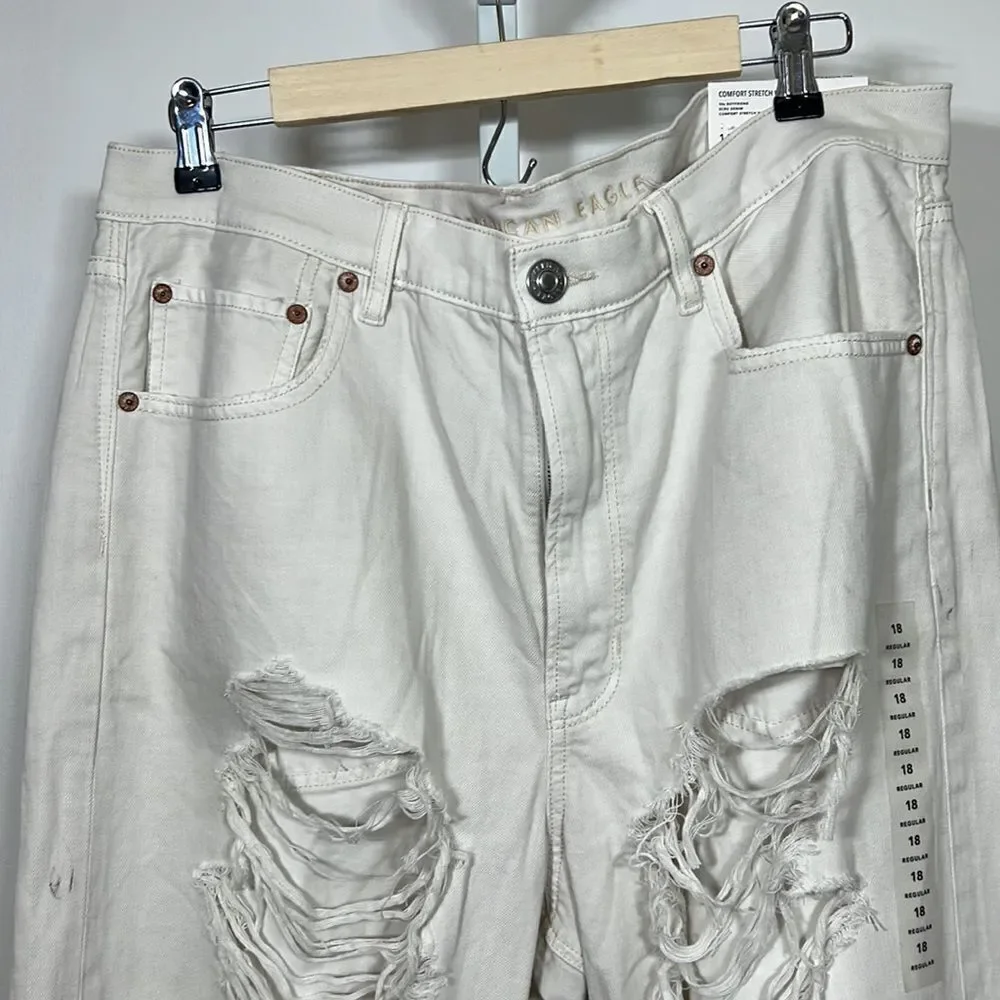 AMERICAN EAGLE Women’s 90s Boyfriend High Rise Distressed Jeans White Size 18